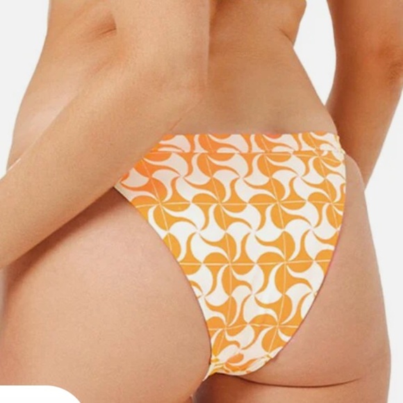 🌻NEW w/tags L*Space Avery Top & Camdyn Bottom Bikini Set Size S | $206 Retail - Picture 9 of 14